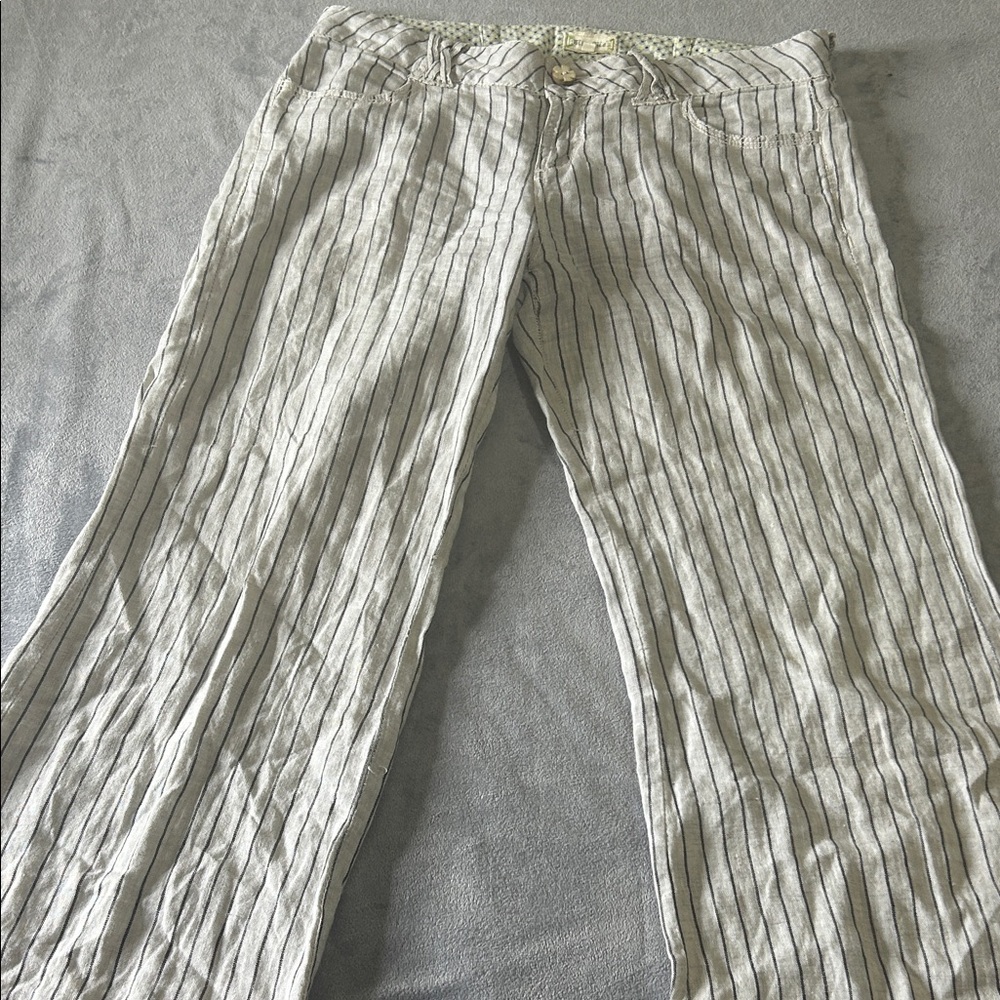 Miss Me Light Gray Pinstripe wide leg belted four pockets Sz large